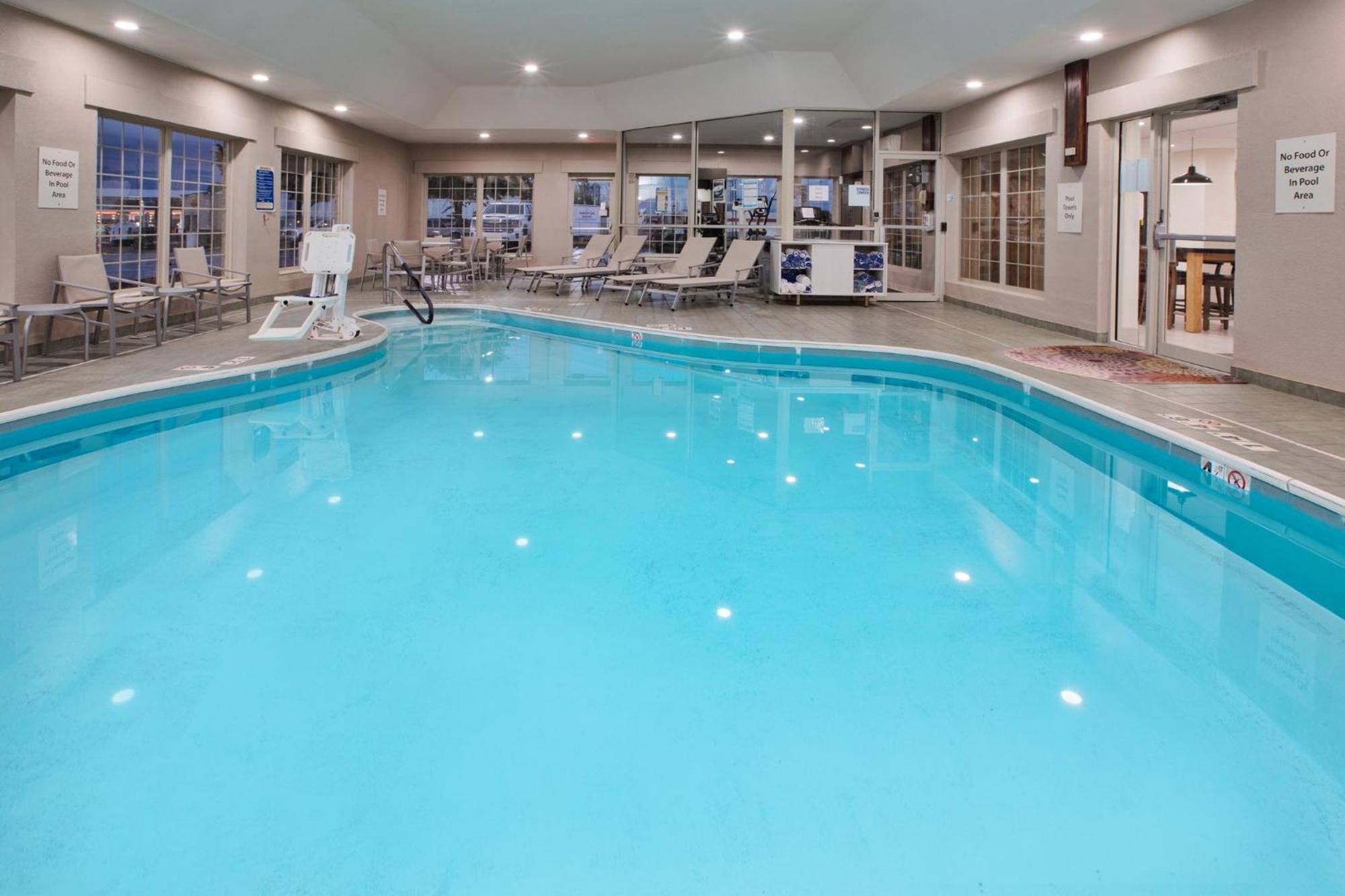 Hotel Express & Delaware-columbus Area By Ihg
