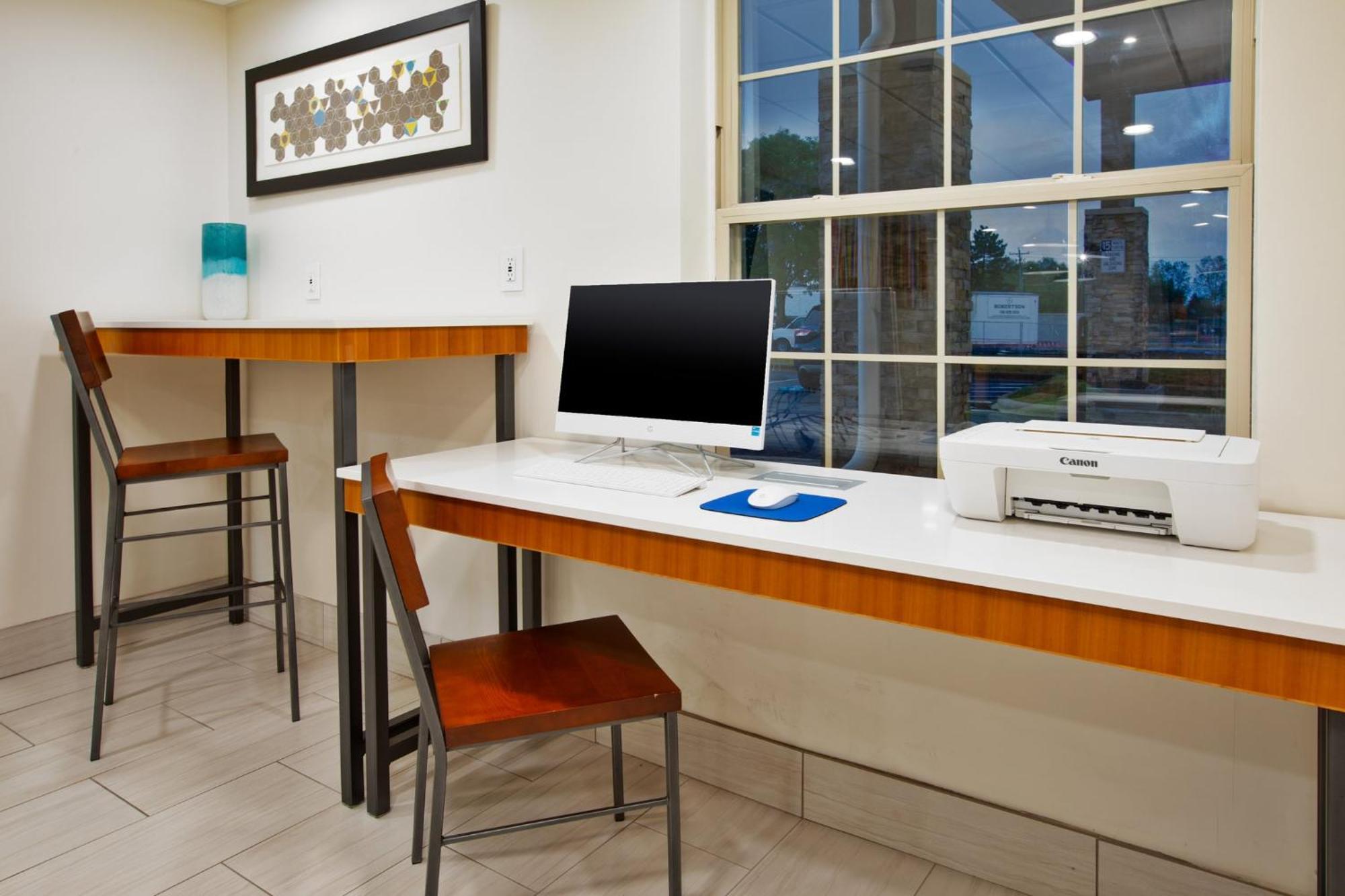 Express & Delaware-columbus Area By Ihg