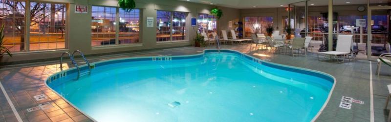 Express & Delaware-columbus Area By Ihg Hotel 2*